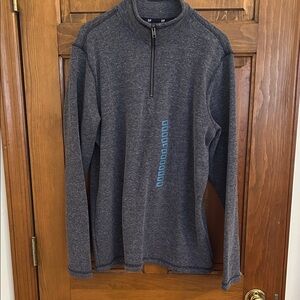 GAP Men’s Dark Gray Quarter-Zip Pullover with Subtle Logo